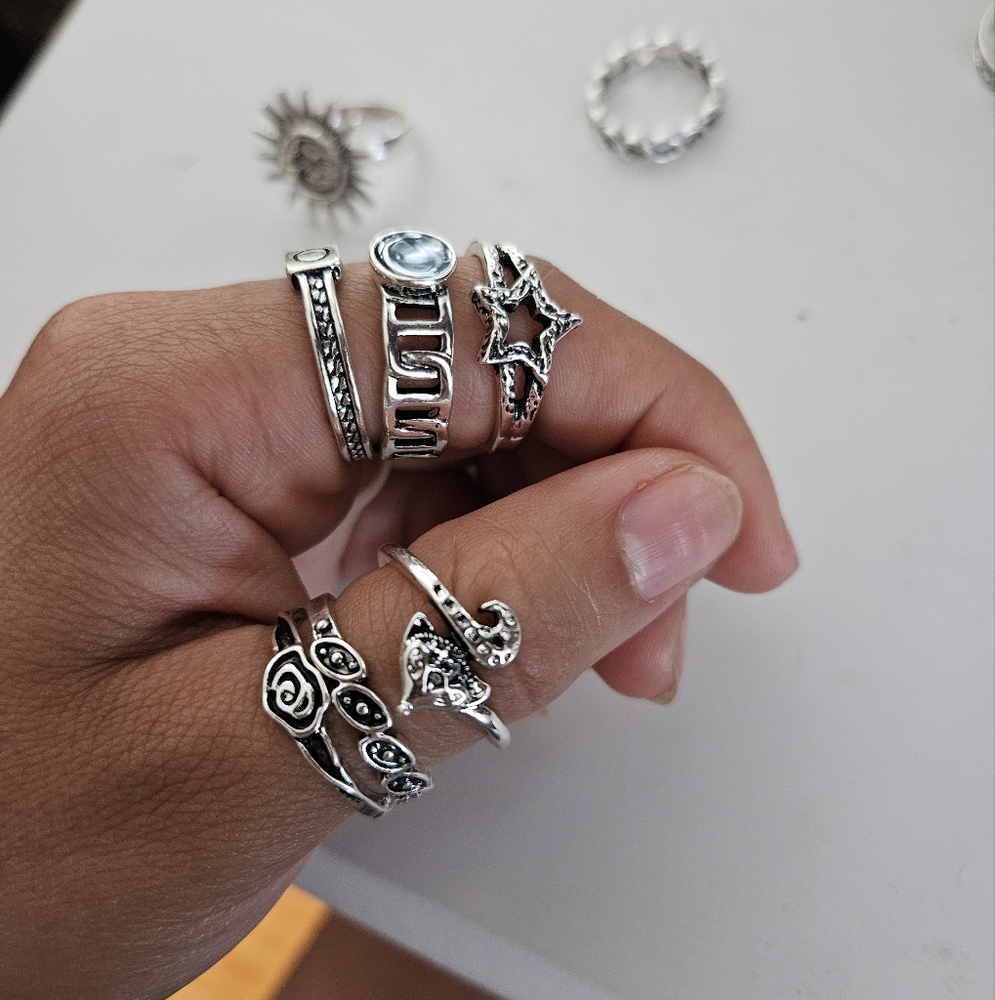 Bundle Of Rings - Picture 2 of 3